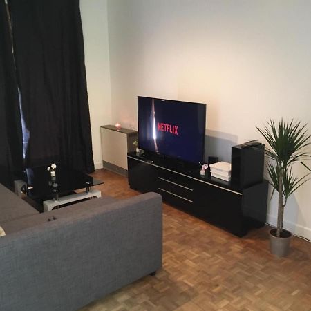 مونتِفرا Private House Near Disneyland المظهر الخارجي الصورة