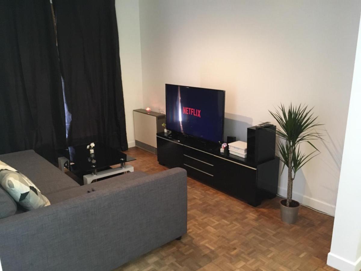 مونتِفرا Private House Near Disneyland المظهر الخارجي الصورة